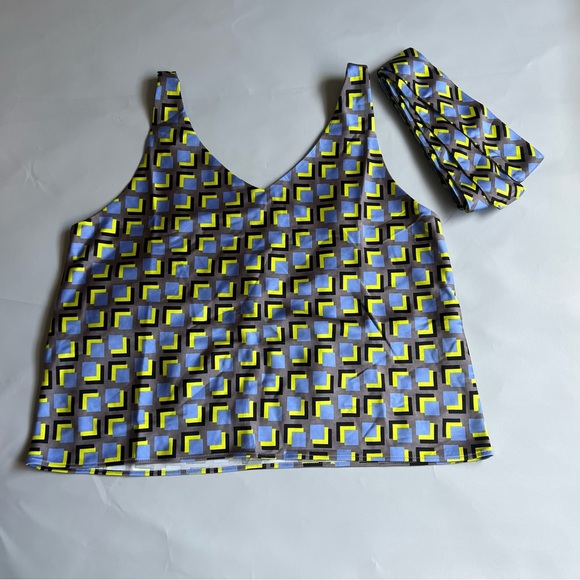 Wildfang Tops - Wildfang The Empower Satin Geometric Print V Neck Cami with Removable Scarf S